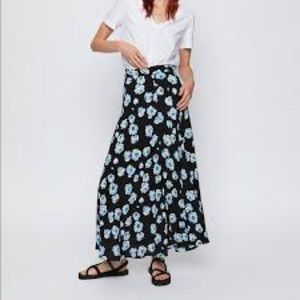 Zara Midi Skirt BNWOT